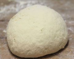 Masa de pizza con fermentación de masa madre